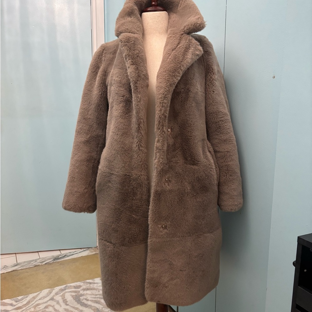 BCBGMaxAzria Faux Fur Cozy Brown Teddy Coat